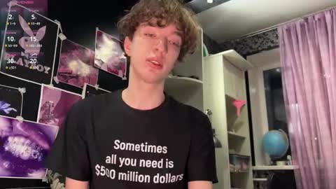 Snapshot of technoracer chatting on March 14, 9:42 pm Alice online show from March 14, 9:42 pm