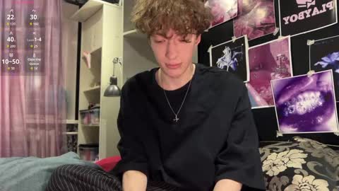 Snapshot of technoracer chatting on March 25, 11:55 pm Alice online show from March 25, 11:55 pm