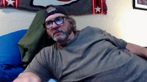 Snapshot of technosex14 chatting on December 4, 3:21 pm technosex14 online show from December 4, 3:21 pm