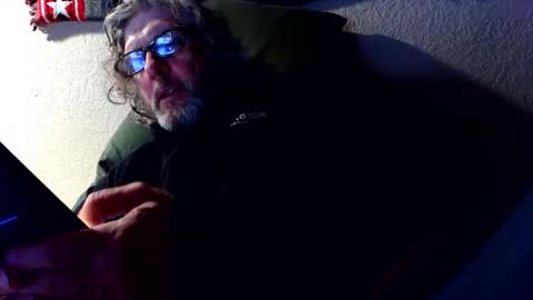 Snapshot of technosex14 chatting on December 22, 2:52 am technosex14 online show from December 22, 2:52 am