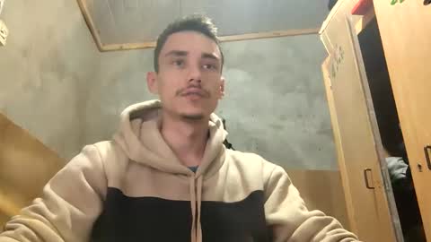 tecnicogatu online show from September 30, 4:50 am