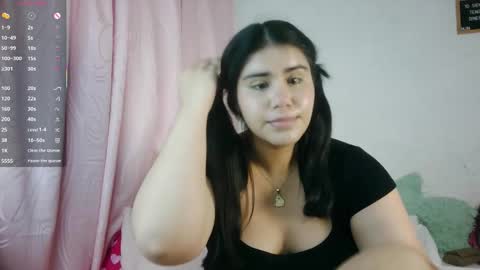 Snapshot of tecno262900 chatting on October 6, 8:34 am sofie online show from October 6, 8:34 am