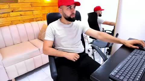 Snapshot of ted_montoya chatting on September 26, 10:52 am ted_montoya online show from September 26, 10:52 am