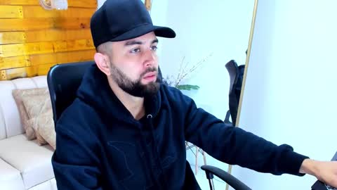 Snapshot of ted_montoya chatting on September 29, 11:04 am ted_montoya online show from September 29, 11:04 am