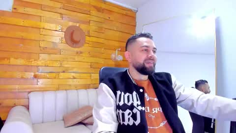 Snapshot of ted_montoya chatting on October 14, 10:49 am ted_montoya online show from October 14, 10:49 am