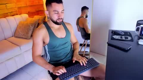 Snapshot of ted_montoya chatting on October 15, 1:00 pm ted_montoya online show from October 15, 1:00 pm