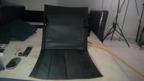 teddy_bananaaa online show from March 10, 1:43 am