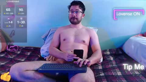 Snapshot of teddy_foster chatting on March 24, 2:44 pm teddy_foster online show from March 24, 2:44 pm