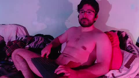 Snapshot of teddy_foster chatting on April 1, 2:34 am teddy_foster online show from April 1, 2:34 am