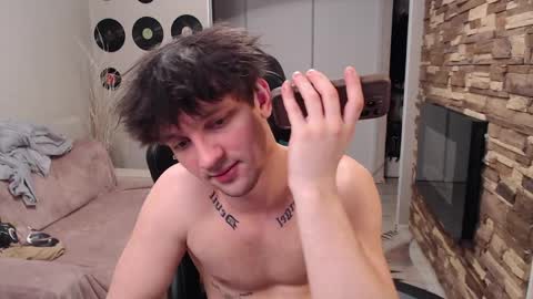 Teddy online show from April 1, 6:16 pm