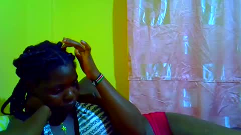 teddyquinsly28 online show from March 23, 10:36 pm