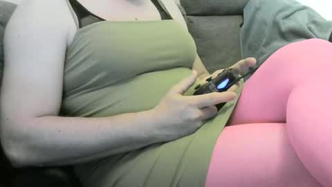 Chris online show from February 10, 6:50 am