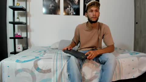 Snapshot of tedyx99 chatting on April 2, 7:00 pm Tedy online show from April 2, 7:00 pm