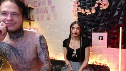 Alice and Cassie online show from March 20, 9:08 pm