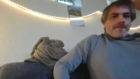 Peter online show from February 4, 1:06 pm