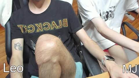 teelimata online show from December 17, 5:58 pm