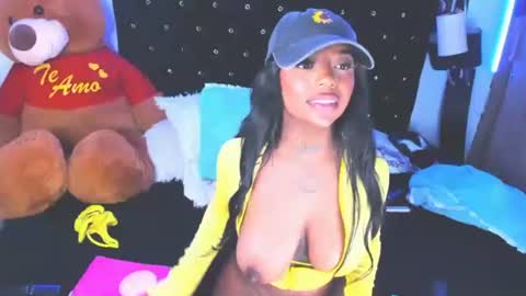 Snapshot of teerry__ chatting on February 8, 11:45 pm Teerry online show from February 8, 11:45 pm