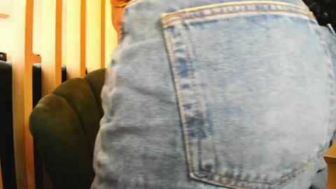 Snapshot of teerry__ chatting on April 28, 5:51 pm Teerry online show from April 28, 5:51 pm