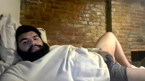 Snapshot of teethirstrap chatting on December 15, 11:20 pm teethirstrap online show from December 15, 11:20 pm