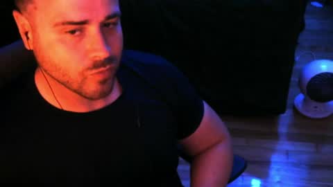 tehvillain online show from June 27, 2:05 am