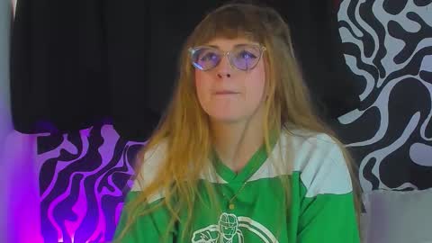 tekila__ online show from September 9, 6:51 pm