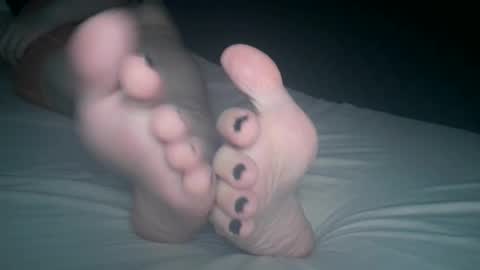 Viv West online show from October 28, 4:16 am