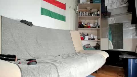 Virg Lszl online show from January 14, 3:28 pm