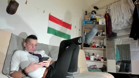 Virg Lszl online show from January 16, 4:33 pm