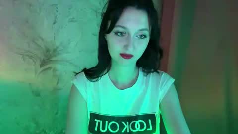 temptingvision online show from March 3, 4:57 pm