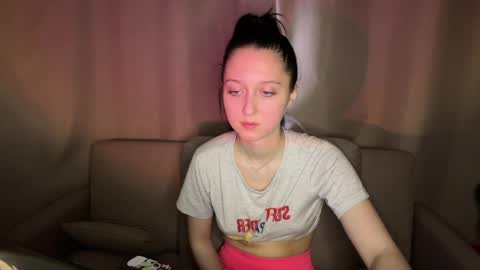 temptingvision online show from April 3, 9:18 am