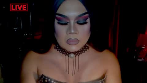 Snapshot of temptress_cocoxxx chatting on June 16, 2:03 am Mistress Coco online show from June 16, 2:03 am