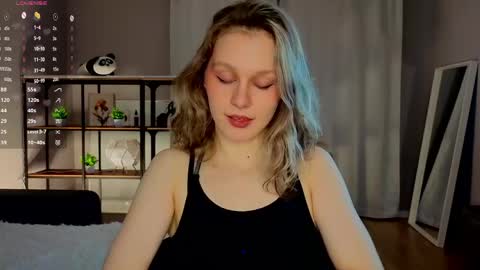 Snapshot of tender__beauty chatting on April 21, 5:39 pm Hey Im Aneta online show from April 21, 5:39 pm