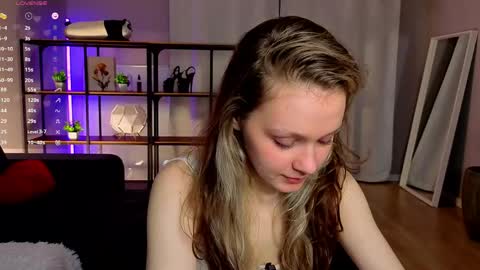 Snapshot of tender__beauty chatting on April 26, 5:54 pm Hey Im Aneta online show from April 26, 5:54 pm