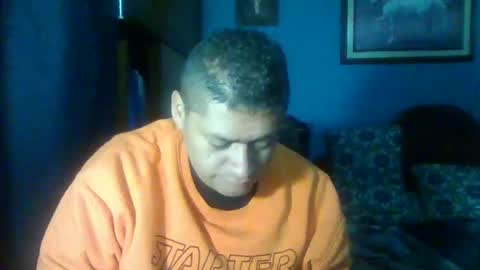 Snapshot of tender_eldelatienda chatting on December 22, 2:28 am Fabio Canavaro online show from December 22, 2:28 am