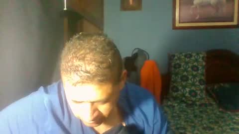 Snapshot of tender_eldelatienda chatting on December 24, 12:44 am Fabio Canavaro online show from December 24, 12:44 am