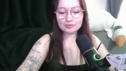 Snapshot of tendre_amelia chatting on April 29, 9:46 am tendre_amelia online show from April 29, 9:46 am