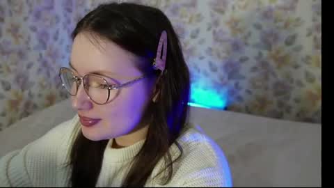 Snapshot of tendre_amelia chatting on June 11, 8:34 am tendre_amelia online show from June 11, 8:34 am