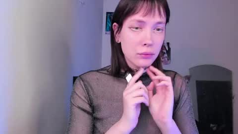 Kira online show from April 20, 9:05 pm