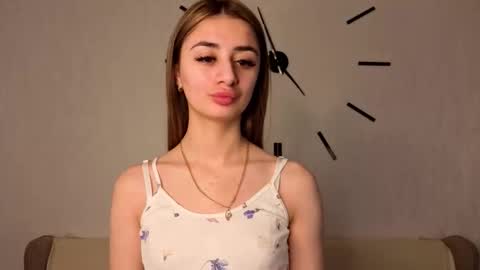 Emily online show from February 8, 4:05 am