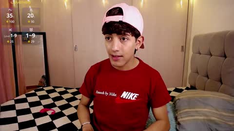 teo brown Independent model online show from December 12, 7:26 pm