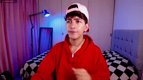 teo brown Independent model online show from January 31, 4:59 pm