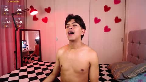 teo brown Independent model online show from February 27, 3:26 pm