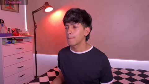 teo brown Independent model online show from September 16, 9:27 pm