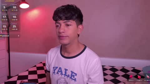 teo brown Independent model online show from October 8, 12:25 pm