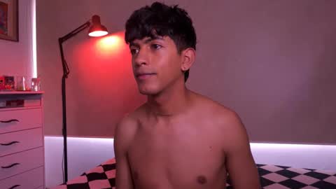 teo brown Independent model online show from October 13, 8:53 pm