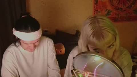 Snapshot of teoshi chatting on December 19, 2:57 pm Teoshi online show from December 19, 2:57 pm