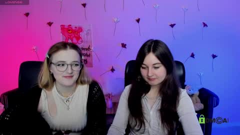 Snapshot of teresa_shy chatting on May 23, 7:18 pm your love online show from May 23, 7:18 pm