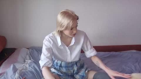 Anna online show from February 16, 5:03 am