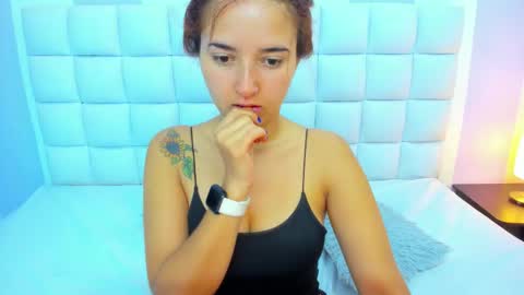 Snapshot of teresasroom_ chatting on February 16, 2:46 pm Teresa online show from February 16, 2:46 pm