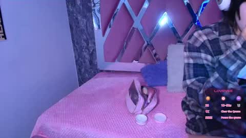 Terra Elowen online show from October 24, 11:39 am